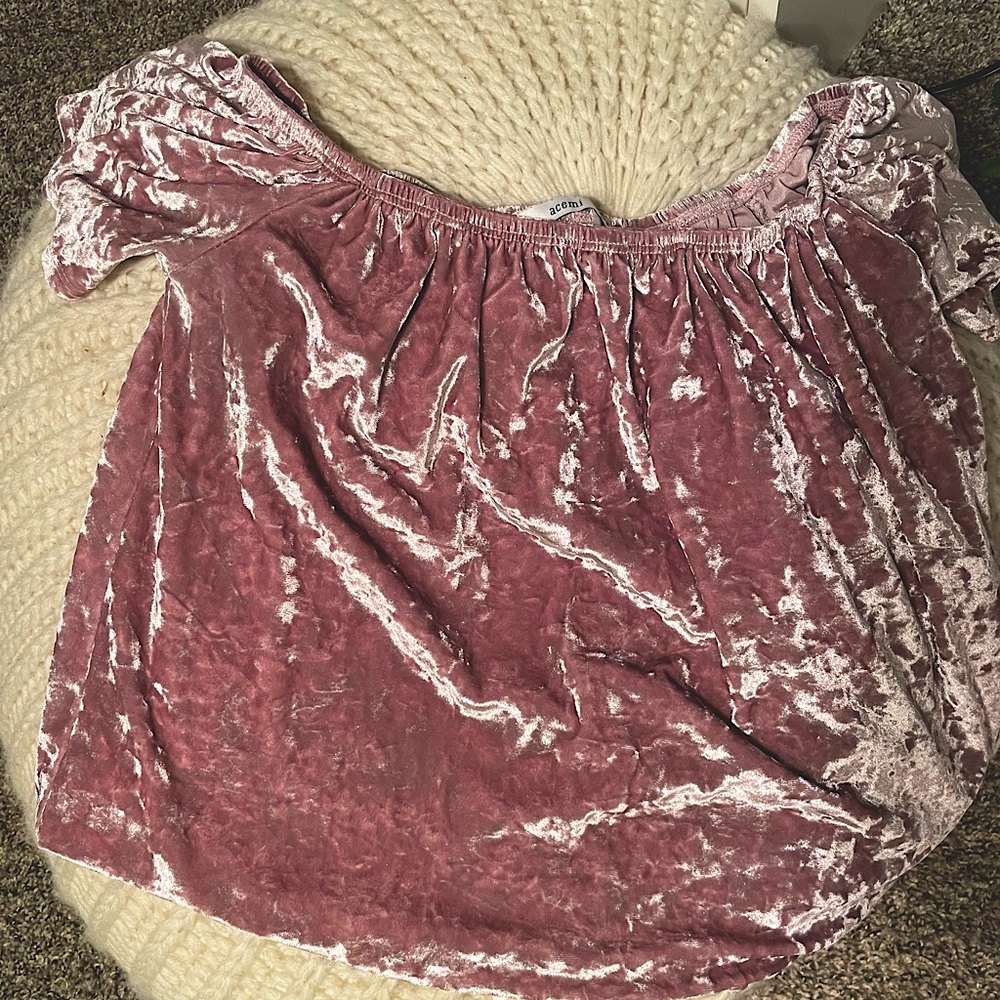 Velvet off shoulder Shirt